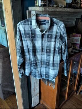Company one petites sz M women's button up